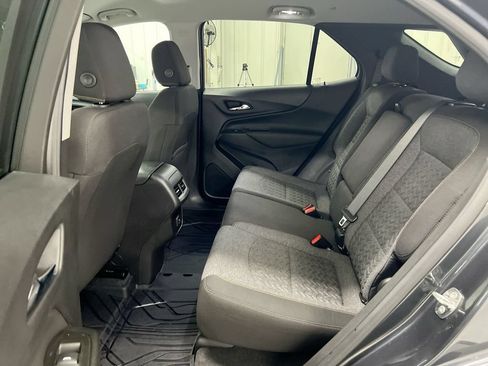 Used 2022 Chevrolet Equinox LT FWD image 22