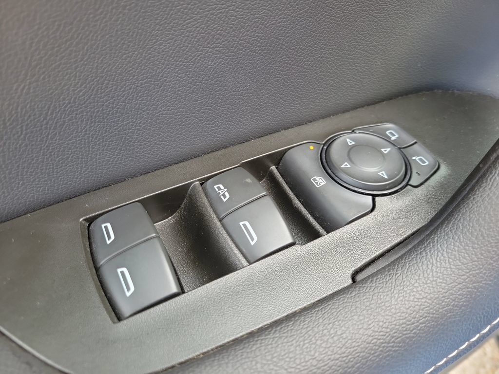 Used 2024 Chevrolet Blazer LT w/ Midnight/Sport Edition AWD/4WD image 16