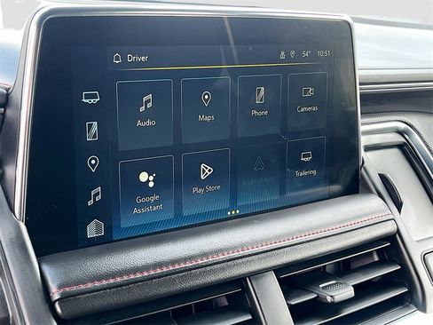 Used 2023 Chevrolet Suburban RST w/ Luxury Package image 14