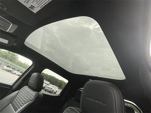 New 2025 GMC Sierra EV Denali image 18