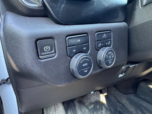 Used 2024 Chevrolet Silverado 3500 LT w/ Convenience Package AWD/4WD image 20