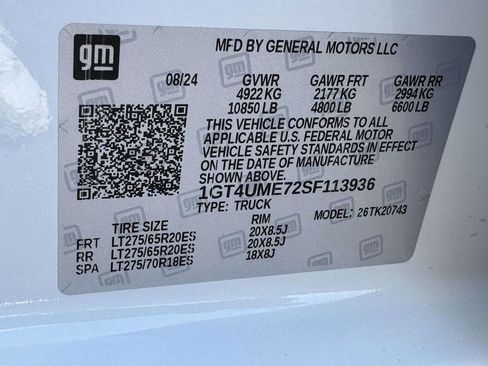 Used 2025 GMC Sierra 2500 SLE w/ SLE Value Package; AWD/4WD image 28