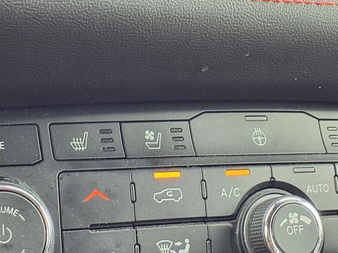 Used 2024 Dodge Durango GT image 5