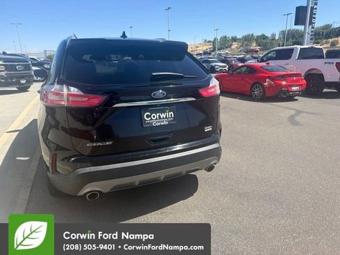 Used 2019 Ford Edge SEL w/ Cold Weather Package AWD/4WD image 6