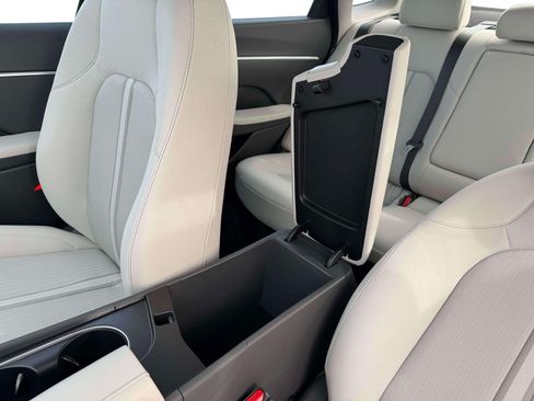 New 2026 Hyundai Sonata SEL FWD image 18