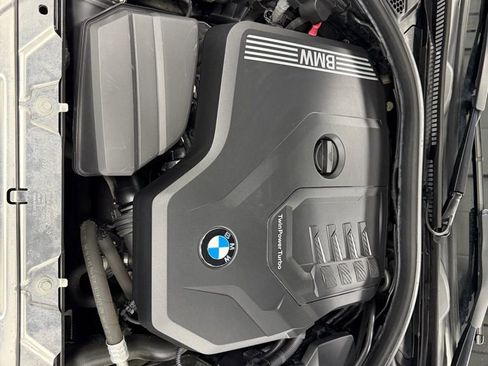 Used 2020 BMW 330i xDrive Sedan w/ M Sport Package image 11