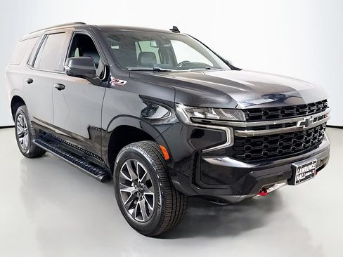 Certified 2022 Chevrolet Tahoe Z71 w/ Z71 Off-Road Package AWD/4WD image 3
