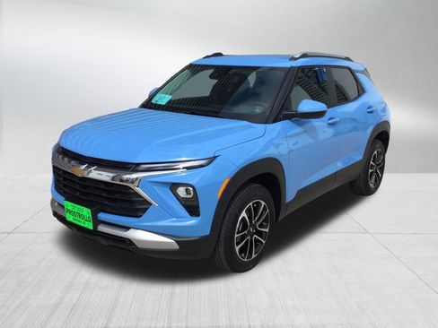 New 2024 Chevrolet TrailBlazer LT w/ Convenience Package image 2