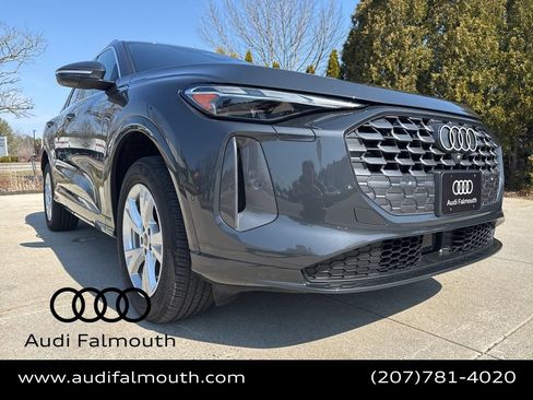 Used 2025 Audi Q5 Premium w/ Convenience Package AWD/4WD image 13