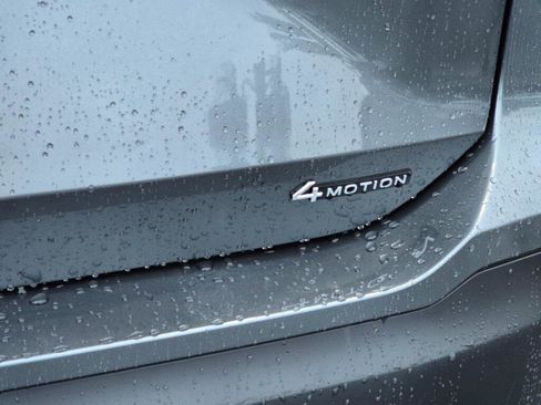 New 2026 Volkswagen Tiguan SE image 15