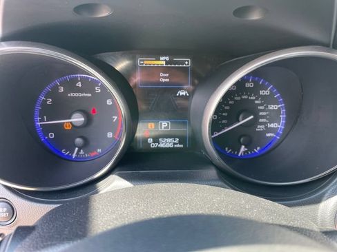 Used 2018 Subaru Outback 2.5i Limited w/ 50th Anniversary Edition AWD/4WD image 17