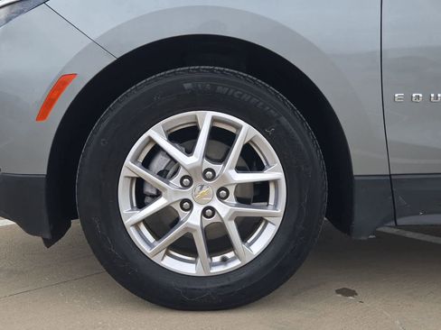 Used 2023 Chevrolet Equinox LT image 12