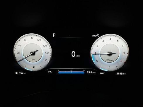 Used 2022 Hyundai Santa Fe Limited FWD image 18