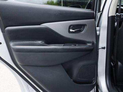 Used 2019 Nissan Murano SV FWD image 29