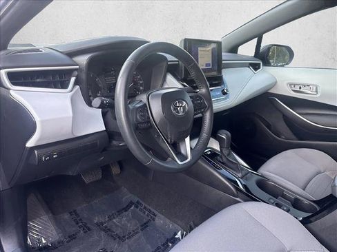 Certified 2025 Toyota Corolla SE FWD image 9