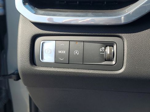 Used 2024 GMC Acadia Denali w/ Super Cruise Package image 28