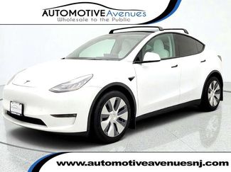 Used 2021 Tesla Model Y Long Range AWD/4WD video 1