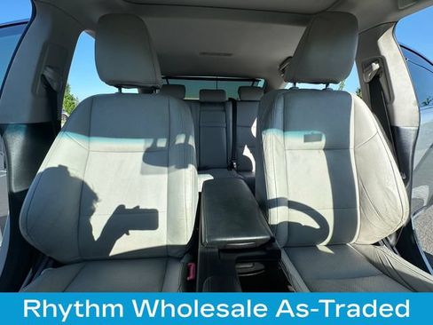 Used 2013 Lexus ES 300h w/ Luxury Pkg FWD image 31