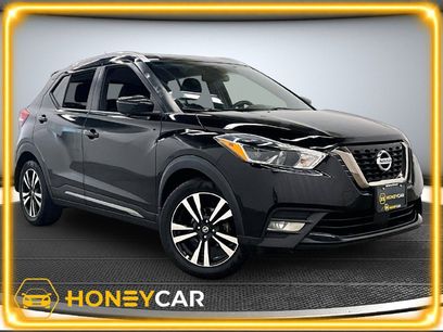 Used 2020 Nissan Kicks SR