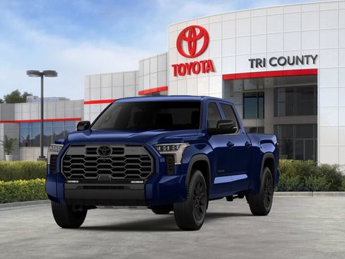 New 2026 Toyota Tundra Limited AWD/4WD image 18