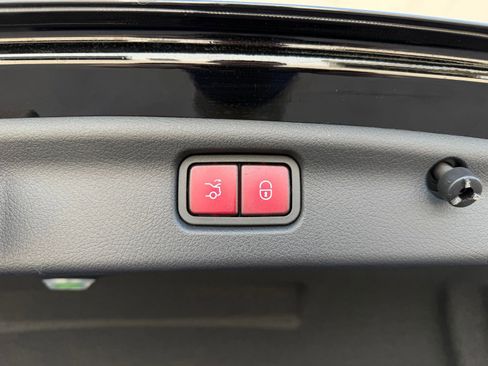 Certified 2023 Mercedes-Benz C 300 Sedan image 19