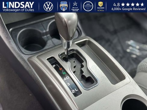 Used 2015 Toyota Tacoma 4x4 Access Cab V6 w/ TRD Sport Package image 18