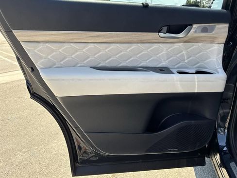 Used 2021 Hyundai Palisade Calligraphy image 33