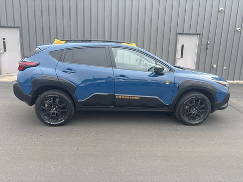 Used 2025 Subaru Crosstrek 2.5i Wilderness w/ Wilderness Package AWD/4WD image 11