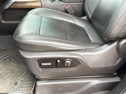 Used 2021 Chevrolet Silverado 1500 LT Trail Boss w/ Convenience Package II image 19