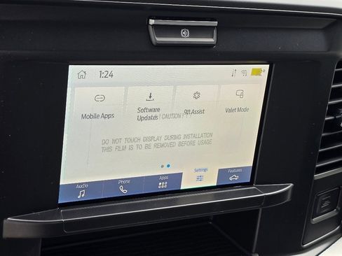 New 2025 Ford F450 XLT image 21