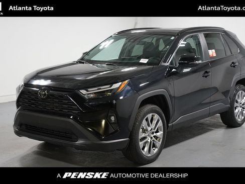 Used 2025 Toyota RAV4 XLE Premium w/ Weather Package AWD/4WD image 1