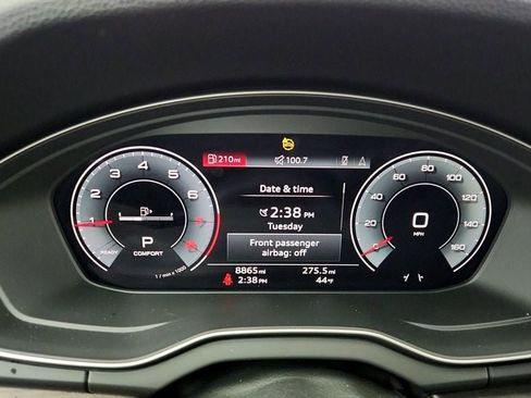 Used 2024 Audi Q5 2.0T Prestige w/ Prestige Package image 14