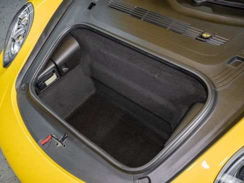 Used 2017 Porsche 911 Targa 4S image 10