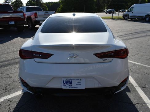 Used 2018 INFINITI Q60 3.0t Luxe w/ Cargo Package RWD image 7
