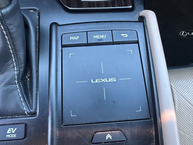 Used 2019 Lexus ES 300h w/ Accessory Package 2 FWD image 30