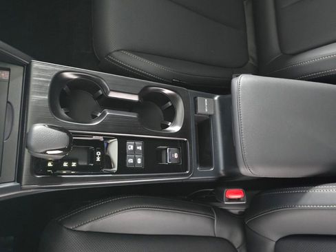 New 2026 Subaru Outback Limited XT image 30