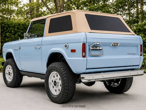 Used 2025 Ford Bronco Badlands AWD/4WD image 19