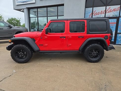 Used 2024 Jeep Wrangler Unlimited Sport AWD/4WD image 6
