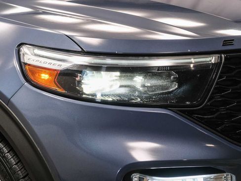 Used 2021 Ford Explorer ST w/ Equipment Group 401A AWD/4WD image 14