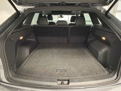 Used 2020 Volkswagen Atlas Cross Sport SEL w/ Cross Sport MDO Package AWD/4WD image 23