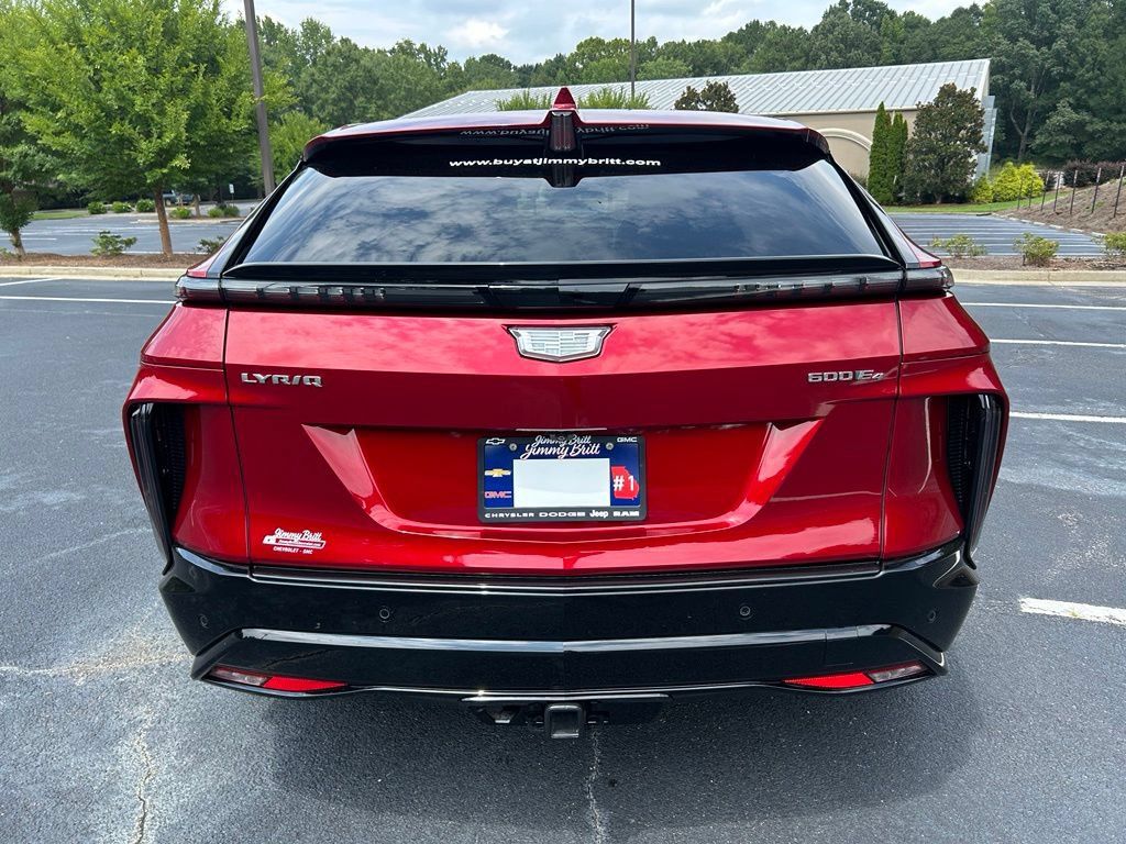 Used 2024 Cadillac Lyriq Sport AWD/4WD image 22