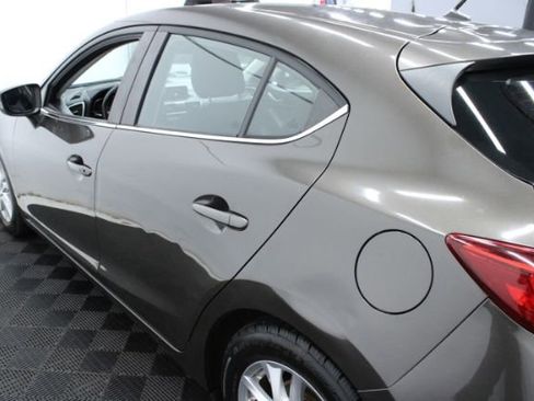Used 2014 MAZDA MAZDA3 i Touring image 6