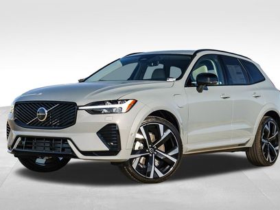 New 2026 Volvo XC60 T8 Ultra w/ Climate Package