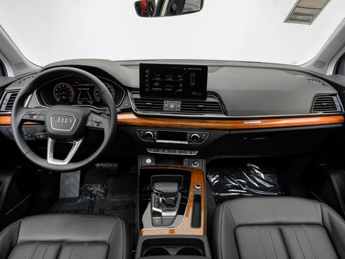 Used 2023 Audi Q5 2.0T Premium Plus w/ Premium Plus Package image 19