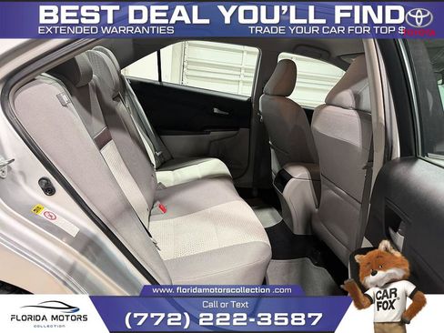 Used 2012 Toyota Camry LE FWD image 30