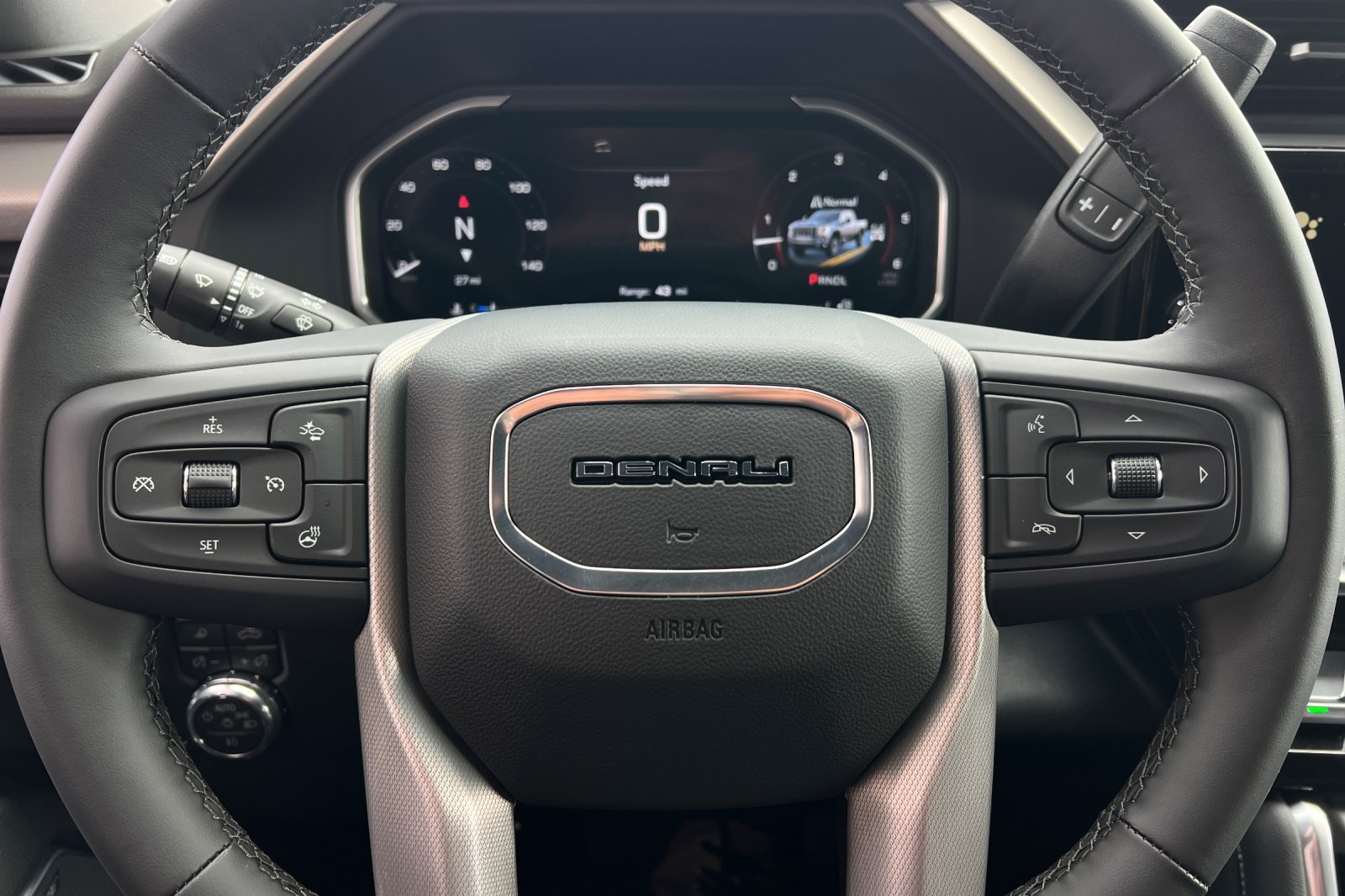 New 2026 GMC Sierra 2500 Denali AWD/4WD image 25
