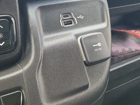 Used 2023 RAM ProMaster 2500 w/ Interior LED Lighting Group FWD image 26