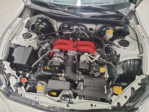 Used 2017 Subaru BRZ Limited RWD image 4