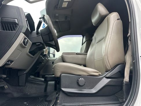 Used 2019 Ford F250 XL w/ Power Equipment Group image 18