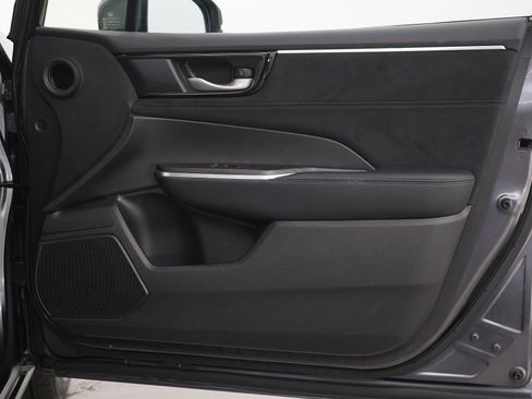 Used 2018 Honda Clarity Touring image 11